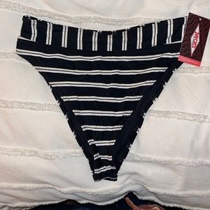 Sisstrevolution High Rise Bathing Suit Bottoms | BW Stripes